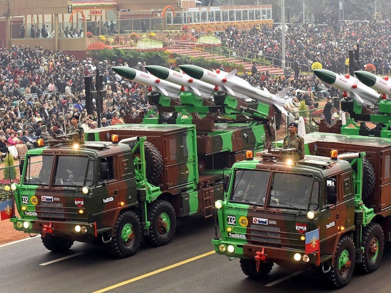 https://www.army-technology.com/wp-content/uploads/sites/3/2012/05/Image-1-Akash-SAM-system.jpg